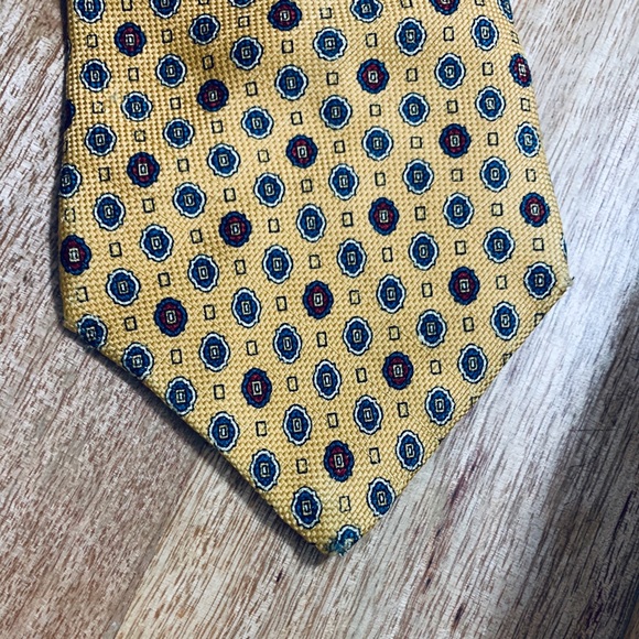 Tommy Hilfiger Geometric Print Tie - Picture 4 of 4